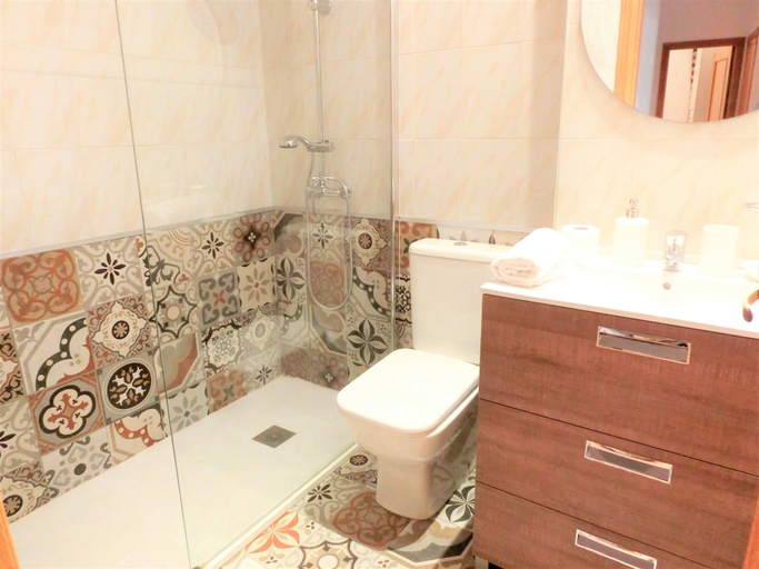 Bathroom, Total Valencia Mercat, Valencia