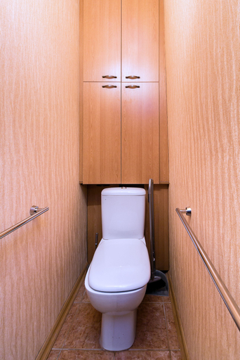 Bathroom 2, MaxRealty24 Marii Ulianovoy 12, Western