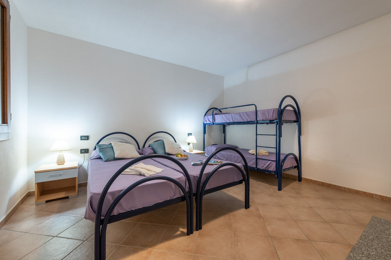 Room 3, Casa Tortora, Nuoro