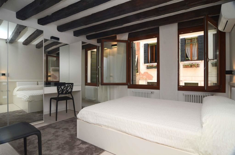 Bedroom 5, B&B Fortuny, Venezia