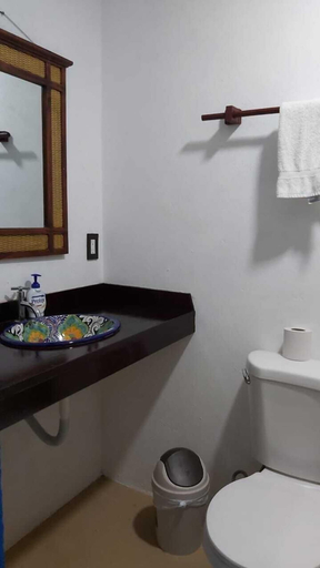 Bathroom 4, Apartamentos Massai, Santa Cruz