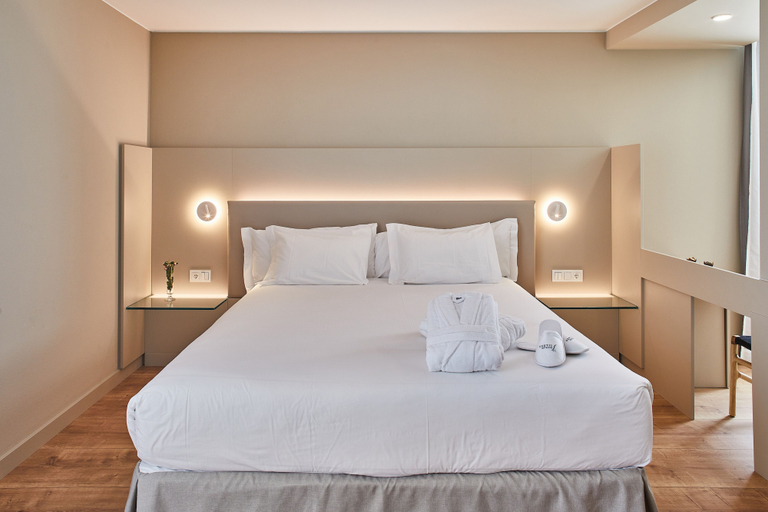 Bedroom 2, Hotel Silken Reino de Aragón, Zaragoza