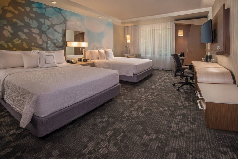 Bedroom 3, Courtyard by Marriott Hershey Chocolate Avenue, Dauphin