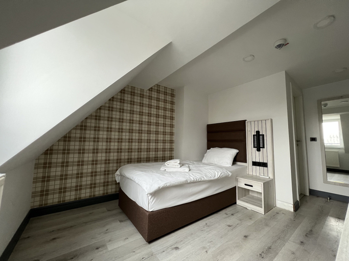 Bedroom 5, Innception Hotel, Köln
