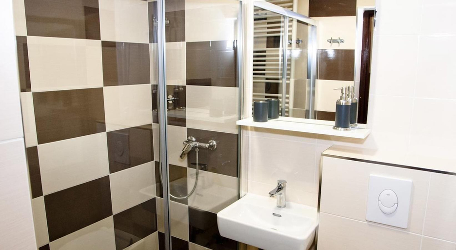 Bathroom 3, Veronika Group Radićeva, Zagreb