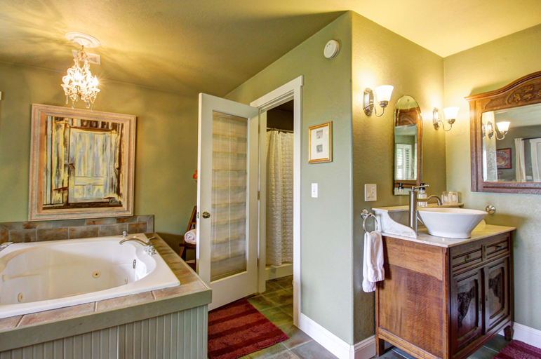 Bathroom 3, Country Cottage of Langley, Island