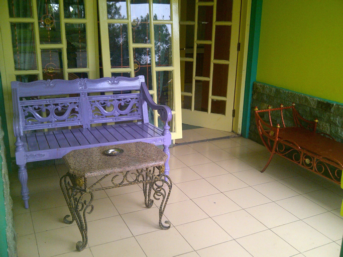 Others 8