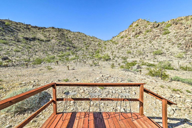 Others 1, Stargazing Haven: Remote Escape w/ Views!, Pinal