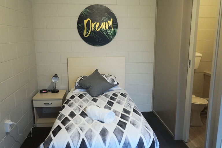 Bedroom 4, Bridge Backpackers, Nelson