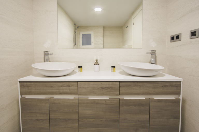 Bathroom 5, HQ Rooms Apartments San Vicente, Valencia