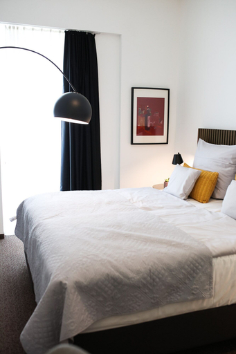 Bedroom 4, Weinforum Franken Hotel & Restaurant, Würzburg