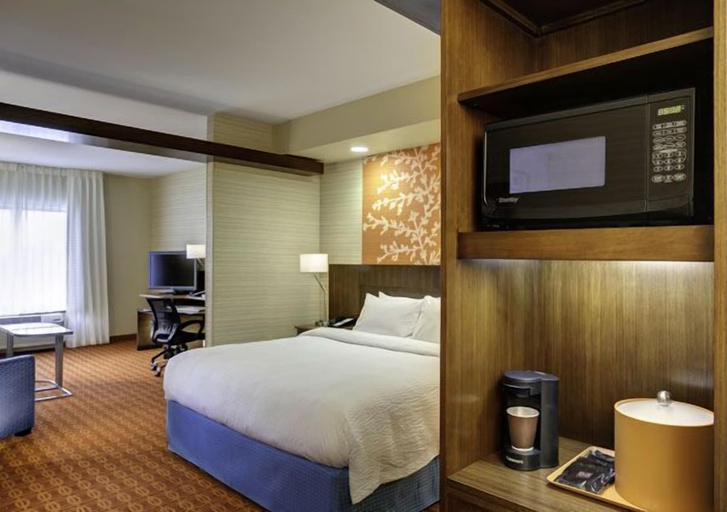 Bedroom 5, Fairfield Inn & Suites Des Moines Urbandale, Polk