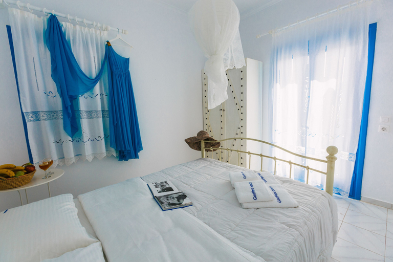 Bedroom 3, GeoMare Beach House, South Aegean