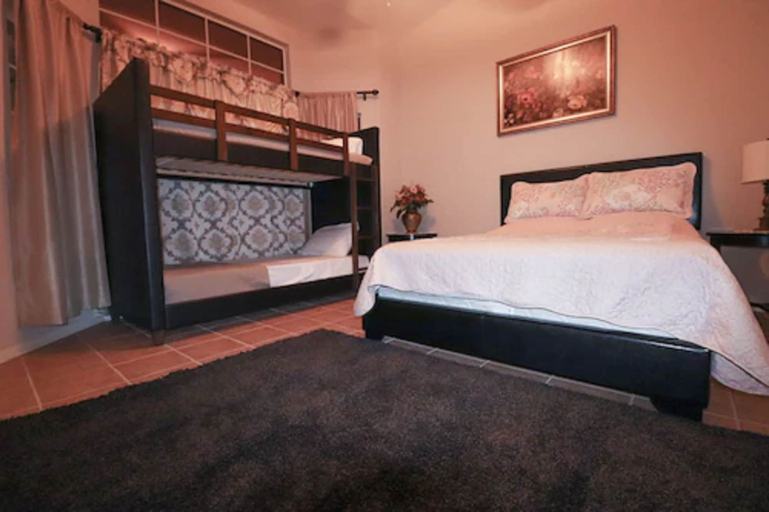 Bedroom 2, Palm Springs Vacation Home, Riverside