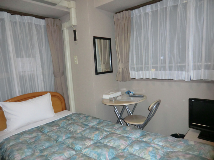 Bedroom 6