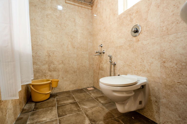 Bathroom 3, Kay's By The Sea, Sindhudurg