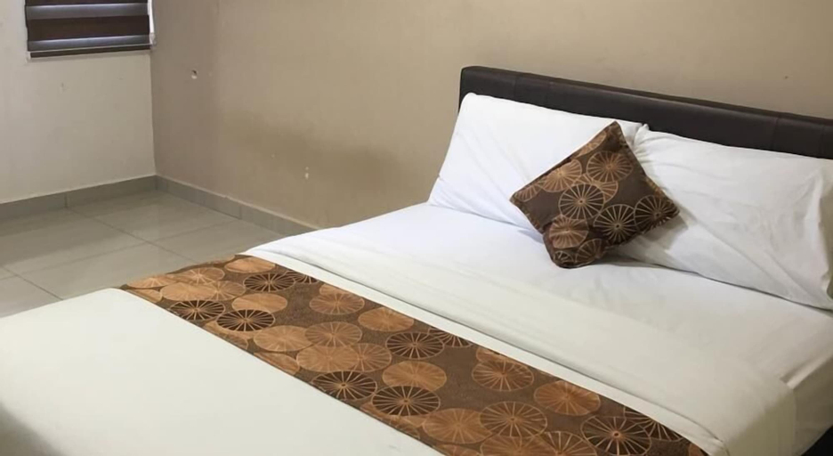 Bedroom 8