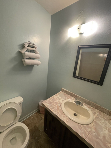Bathroom 3, Sky Inn , Milam
