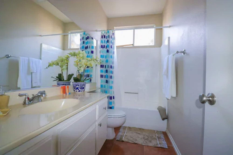 Bathroom 3, Palm Springs Vacation Home, Riverside