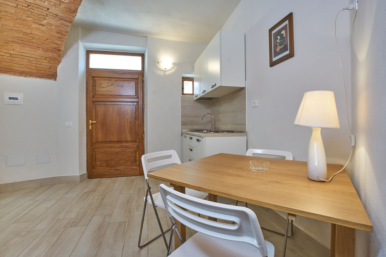 In-room dining 4, Appartamento Napoleone ed Il Mare, Livorno