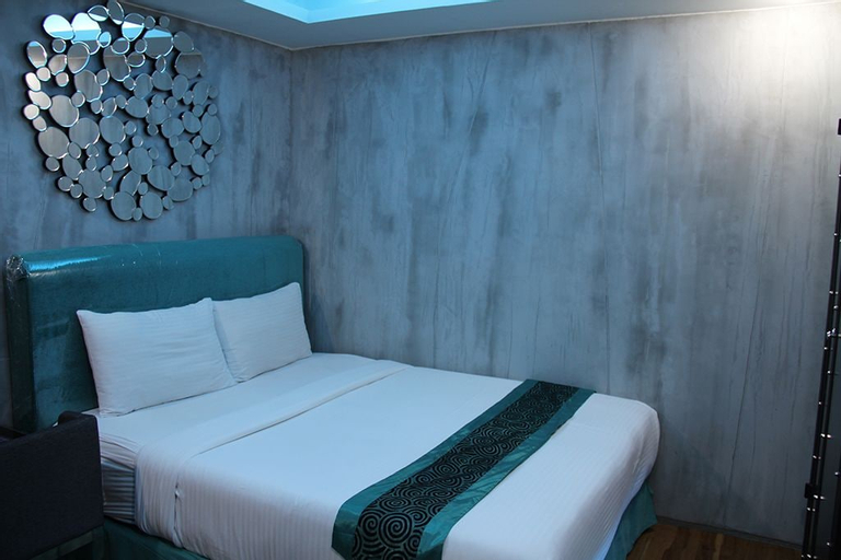 Bedroom 26