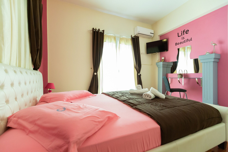 Bedroom 3, La Terra Nostra, Peloponnese