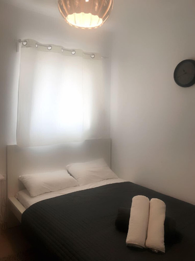 Bedroom 2, TLV Suites Triplex Penthouse With pool