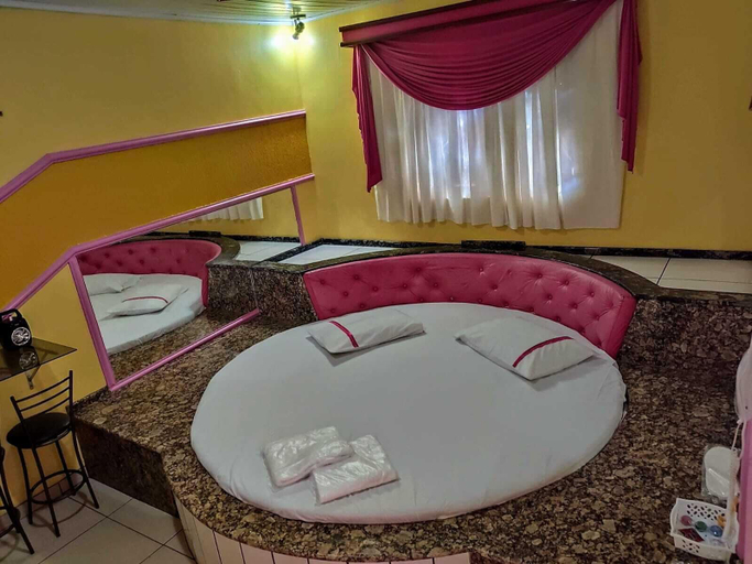 Bedroom 2, Hotel Paraiso, Guaíra
