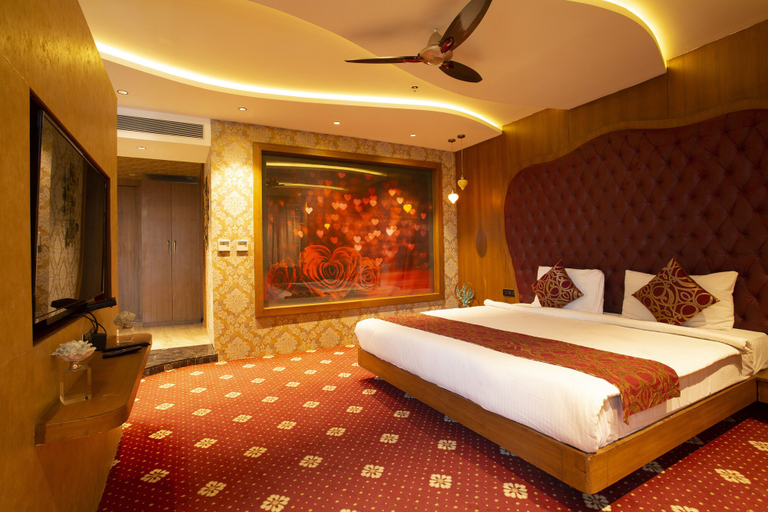 Bedroom 4, Skyline Resort & Convention Centre, Indore