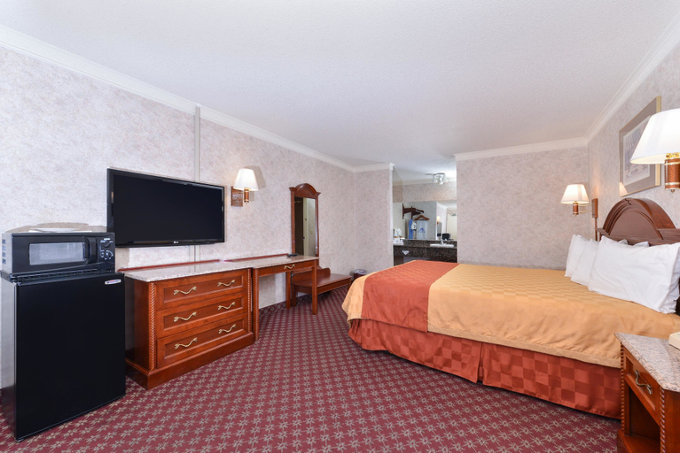 Bedroom 3, Americas Best Value Inn & Suites Fontana, San Bernardino