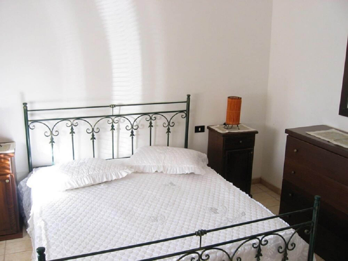 Bedroom 2, Le Chianche B&B, Brindisi