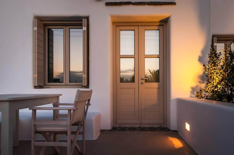 Others 5, Milia Gi Suites, South Aegean