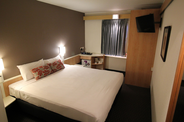 Bedroom 18