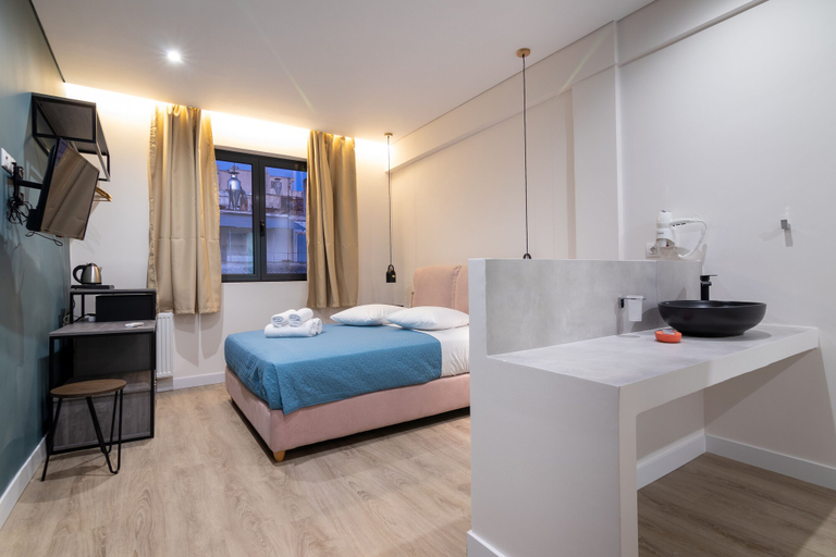 Bedroom 3, Dunlin Hotel, Attica