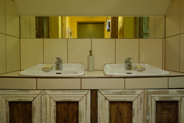 Bathroom 5, Looming Hostel, Tartu