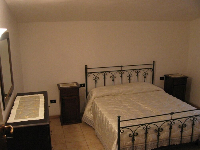 Bedroom 2, Le Chianche B&B, Brindisi