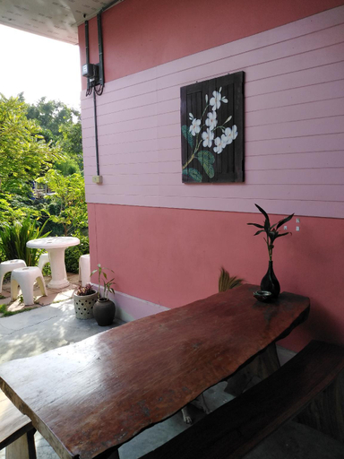 Others 2, Baan Rim Taan, Ban Bung
