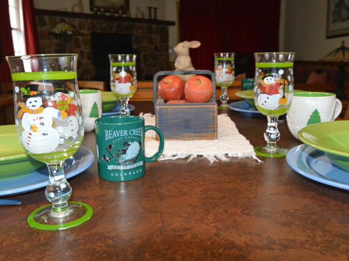 Food & Drinks 5, 2 Br: Whistlepunk 17, Pocahontas