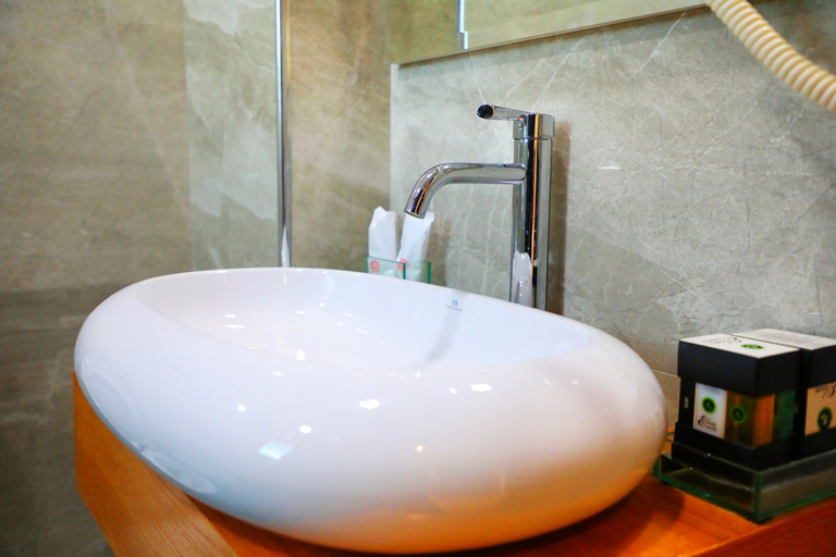 Bathroom 4, A&G Hotel, Vlorës