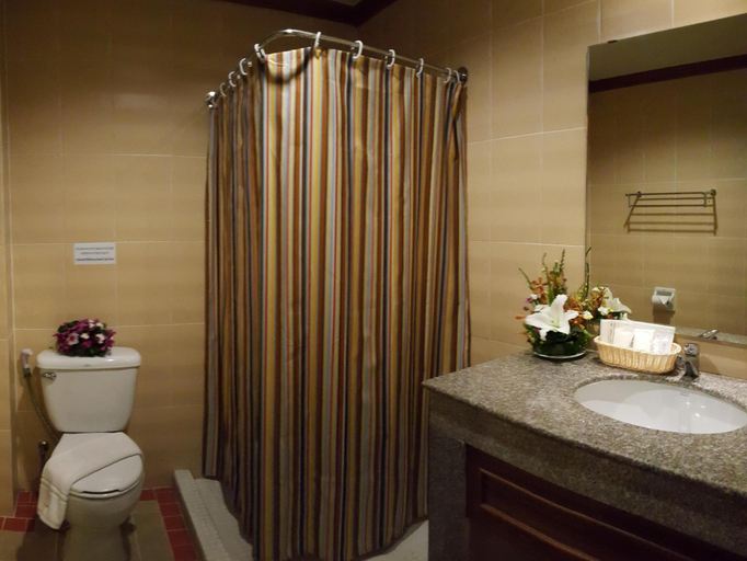 Bathroom 4, MT Hotel Patong, Pulau Phuket