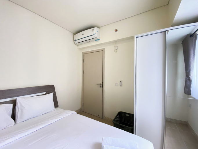 Bedroom 3, Cozy Living And Strategic 2Br At Meikarta Apartment, Cikarang