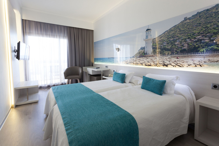 Bedroom 2, Hotel Obelisco, Baleares