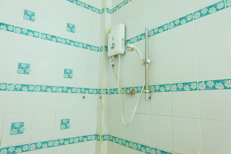 Bathroom 3, Techno Riverview Resort, Mueang Kamphaeng Phet