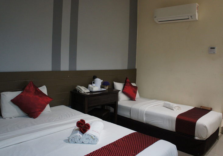bedroom 1