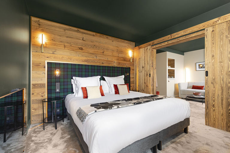 Bedroom 3, Hotel Le Chabichou, Savoie