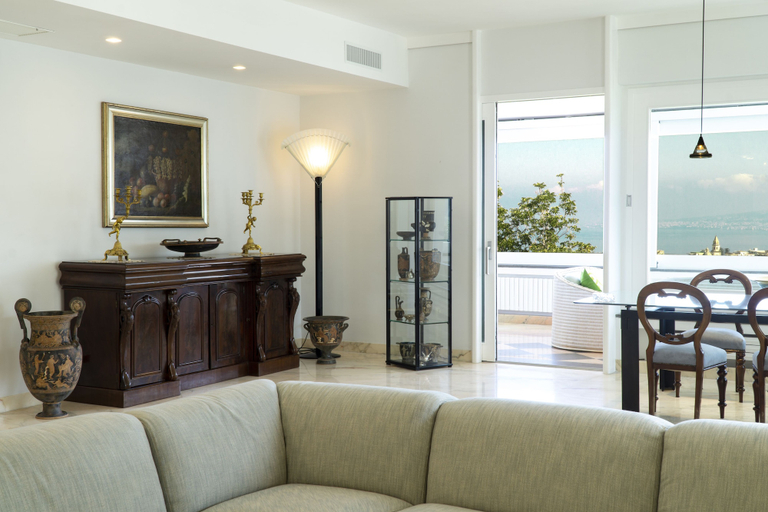Living room 4, Wonder Vesuvian Villa, Napoli