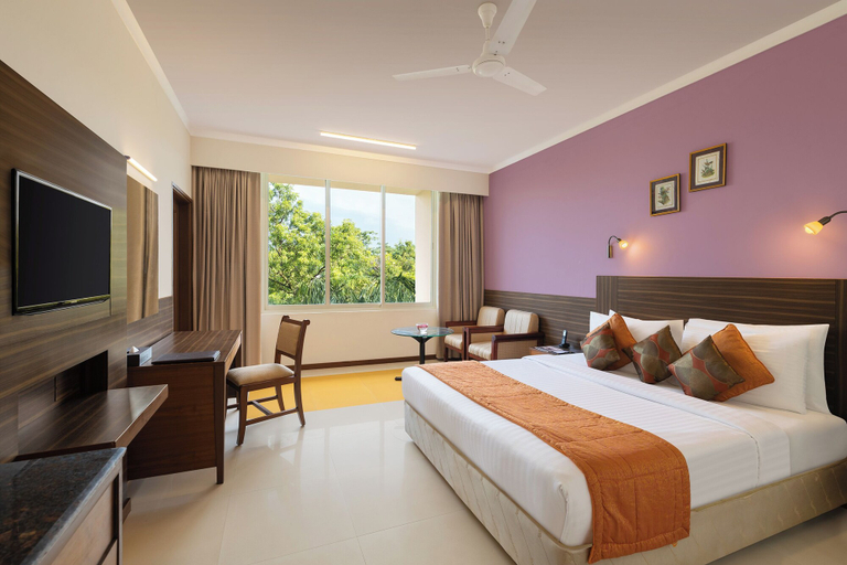 Bedroom 2, Sangam Hotel in Thanjavur, Thanjavur