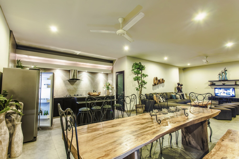 Food & Drinks 5, Villa Lamunan, Badung