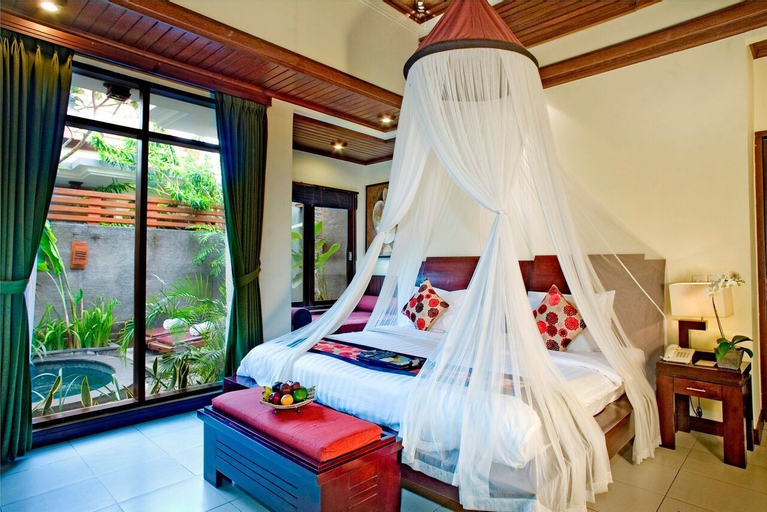 Bedroom 30