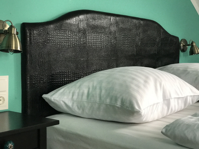 Bedroom 10